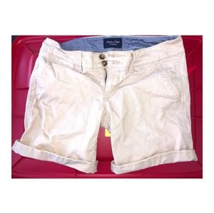 American eagle khakis